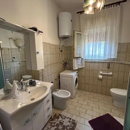 Mary House Apartment *